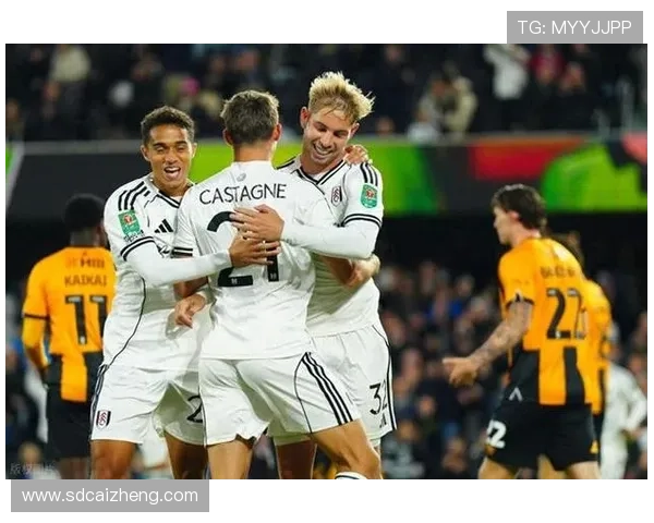 富勒姆队新赛季开局良好,年轻球员状态回暖展现强大竞争力 富勒姆队新赛季开局良好,年轻球员状态回暖展现强大竞争力