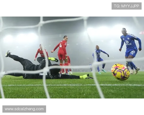 乔丹·阿尤在英超赛季中持续提升，助力球队实现连胜佳绩