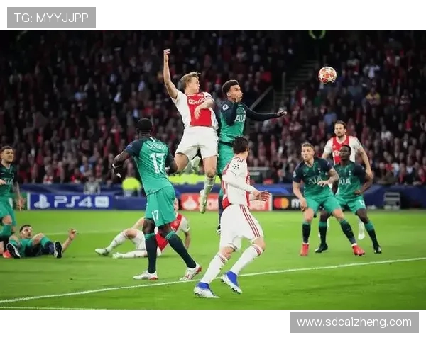 亚冠联赛决赛经典对决回顾：豪门交锋与历史时刻