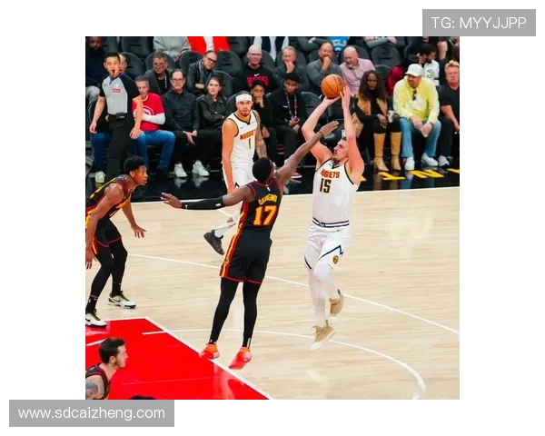 切特·霍姆格伦高效挡拆拉开空间提升团队进攻威胁