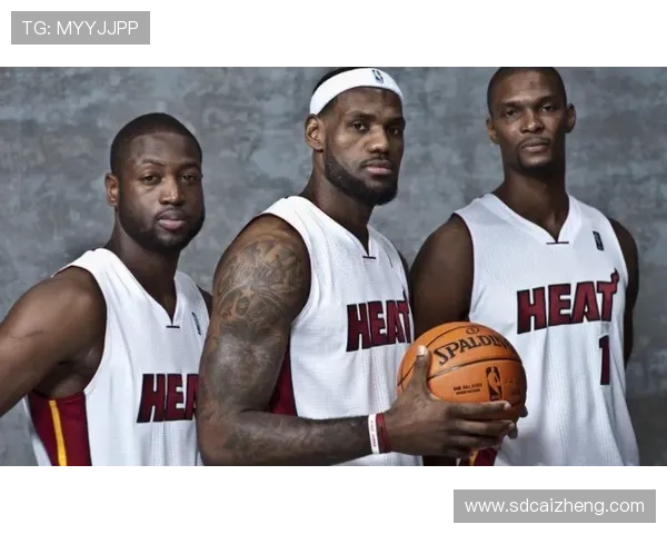 奥尼尔篮下强攻效率领先内线对手统治比赛节奏